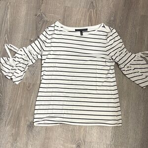 White House Black Market Black & White Striped Blouse with bow sleeves S‎